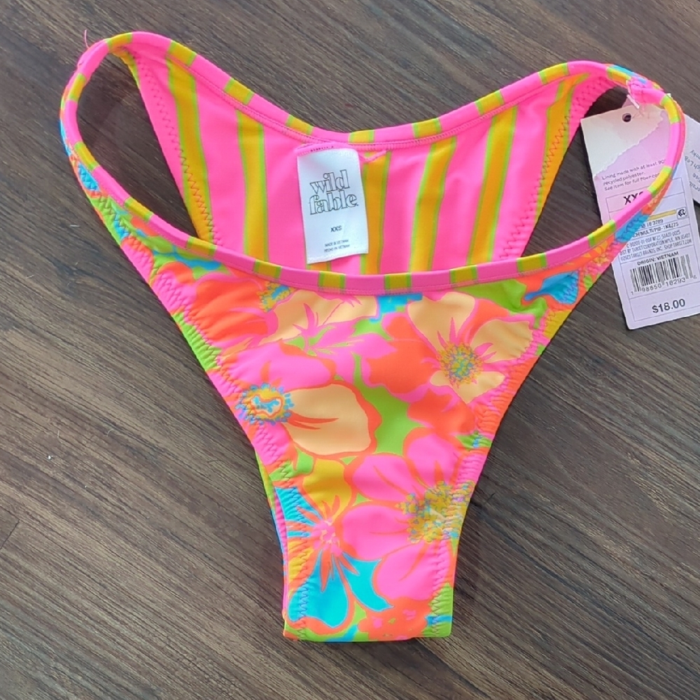 (NEW) Wild Fable Neon Floral Bikini Bottom Perfect For Several Occasions.